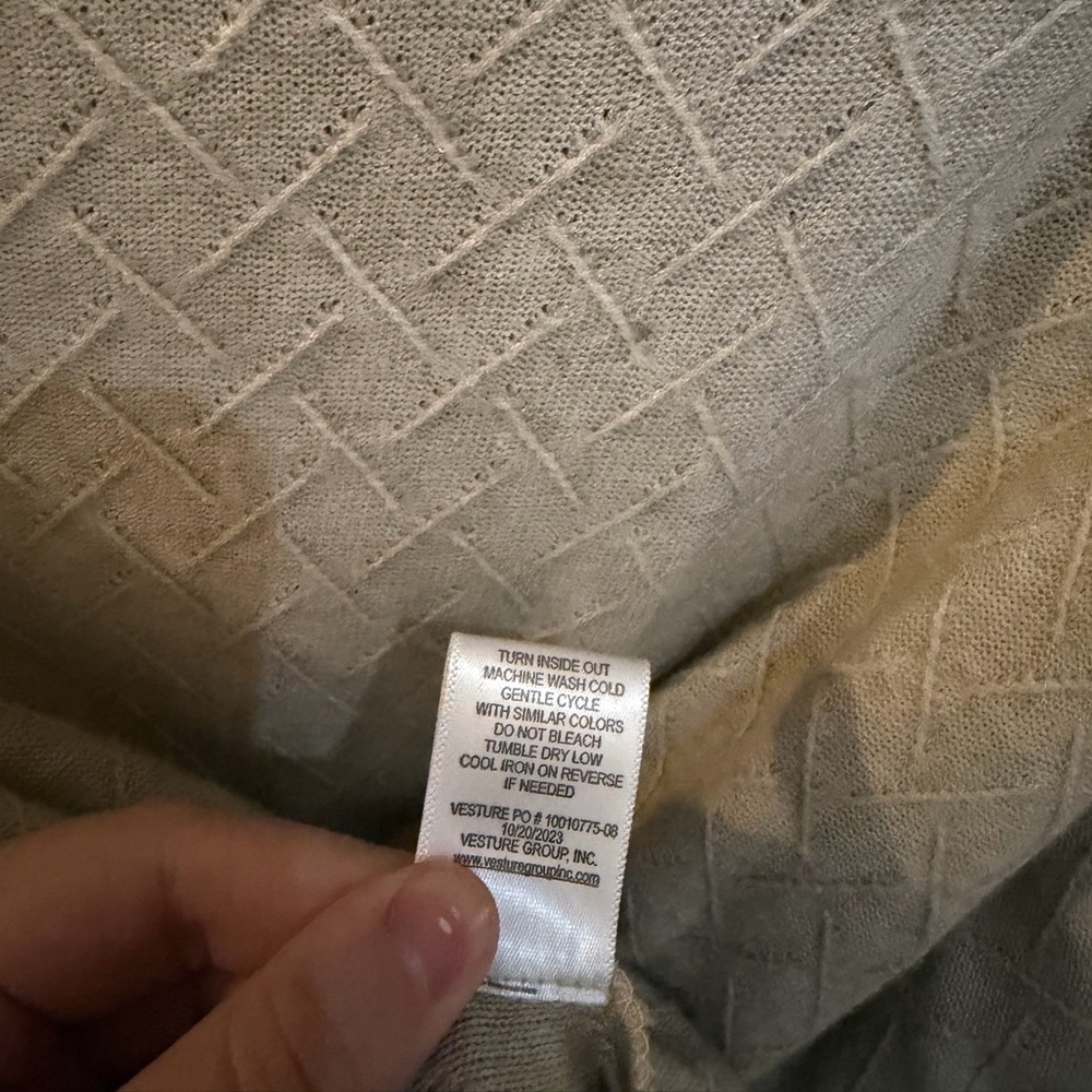 Chenaulto Textured Knit Dolman Sleeve Top | Size L | Neutral Beige - Picture 7 of 7